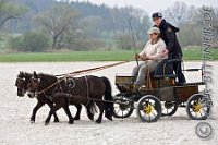 0407 A CB 0230    © Daniela und Christian Bittner u.a.    Alle Inhalte auf diesen Webseiten sind urheberrechtlich geschützt. Kein Teil der hier abrufbaren Inhalte darf ohne ausdrückliche schriftliche Erlaubnis des Fotografen reproduziert, gedruckt, übersetzt, in digitaler Form weiterbearbeitet, in Archive übernommen oder Dritten unter einer fremden URL zugänglich gemacht werden.   Fotografen: AE .. A. Esdar, AH .. A. Helmle, CB .. Chr. Bittner, DB .. D. Bittner, LB .. L. Bittner, BB .. B. Boschatzke,   HZ .. H. Ziegelbauer, IM .. I. Maierhöfer, KH .. K. Hauber, LE .. L. Esdar, ME .. M. Esdar, MEr .. M. Erhard,   RM .. R. Maierhöfer, SD .. S. Demchuk, TS .. T. Spaag-Wagner, UL .. U. Ladenburger, JW .. J. Wecker, EB .. E. Boschatzke,   JA .. J. Abele, MW .. Maria Walter, MB .. Manuel Bühler, GG .. Georg Gösele, CBa .. Christoph Bayrle.