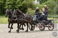 A CB 0607    © Daniela und Christian Bittner u.a.    Alle Inhalte auf diesen Webseiten sind urheberrechtlich geschützt. Kein Teil der hier abrufbaren Inhalte darf ohne ausdrückliche schriftliche Erlaubnis des Fotografen reproduziert, gedruckt, übersetzt, in digitaler Form weiterbearbeitet, in Archive übernommen oder Dritten unter einer fremden URL zugänglich gemacht werden.   Fotografen: AE .. A. Esdar, AH .. A. Helmle, CB .. Chr. Bittner, DB .. D. Bittner, LB .. L. Bittner, BB .. B. Boschatzke,   HZ .. H. Ziegelbauer, IM .. I. Maierhöfer, KH .. K. Hauber, LE .. L. Esdar, ME .. M. Esdar, MEr .. M. Erhard,   RM .. R. Maierhöfer, SD .. S. Demchuk, TS .. T. Spaag-Wagner, UL .. U. Ladenburger, JW .. J. Wecker, EB .. E. Boschatzke,   JA .. J. Abele, MW .. Maria Walter, MB .. Manuel Bühler, GG .. Georg Gösele, CBa .. Christoph Bayrle.