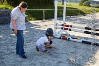 A DB 0057    © Daniela und Christian Bittner u.a.    Alle Inhalte auf diesen Webseiten sind urheberrechtlich geschützt. Kein Teil der hier abrufbaren Inhalte darf ohne ausdrückliche schriftliche Erlaubnis des Fotografen reproduziert, gedruckt, übersetzt, in digitaler Form weiterbearbeitet, in Archive übernommen oder Dritten unter einer fremden URL zugänglich gemacht werden.   Fotografen: AE .. A. Esdar, AH .. A. Helmle, CB .. Chr. Bittner, DB .. D. Bittner, LB .. L. Bittner, BB .. B. Boschatzke,   HZ .. H. Ziegelbauer, IM .. I. Maierhöfer, KH .. K. Hauber, LE .. L. Esdar, ME .. M. Esdar, MEr .. M. Erhard,   RM .. R. Maierhöfer, SD .. S. Demchuk, TS .. T. Spaag-Wagner, UL .. U. Ladenburger, JW .. J. Wecker, EB .. E. Boschatzke,   JA .. J. Abele, MW .. Maria Walter, MB .. Manuel Bühler, GG .. Georg Gösele, CBa .. Christoph Bayrle, KZW .. Kathrin Zwerger, PG .. Peter Gösele, CME .. Carmen Müller-Epacher, GB .. Gebhard Bühler, AL .. Alisha Ladenburger, SV .. Susanne Habel-Veit.