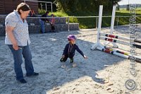 A DB 0140    © Daniela und Christian Bittner u.a.    Alle Inhalte auf diesen Webseiten sind urheberrechtlich geschützt. Kein Teil der hier abrufbaren Inhalte darf ohne ausdrückliche schriftliche Erlaubnis des Fotografen reproduziert, gedruckt, übersetzt, in digitaler Form weiterbearbeitet, in Archive übernommen oder Dritten unter einer fremden URL zugänglich gemacht werden.   Fotografen: AE .. A. Esdar, AH .. A. Helmle, CB .. Chr. Bittner, DB .. D. Bittner, LB .. L. Bittner, BB .. B. Boschatzke,   HZ .. H. Ziegelbauer, IM .. I. Maierhöfer, KH .. K. Hauber, LE .. L. Esdar, ME .. M. Esdar, MEr .. M. Erhard,   RM .. R. Maierhöfer, SD .. S. Demchuk, TS .. T. Spaag-Wagner, UL .. U. Ladenburger, JW .. J. Wecker, EB .. E. Boschatzke,   JA .. J. Abele, MW .. Maria Walter, MB .. Manuel Bühler, GG .. Georg Gösele, CBa .. Christoph Bayrle, KZW .. Kathrin Zwerger, PG .. Peter Gösele, CME .. Carmen Müller-Epacher, GB .. Gebhard Bühler, AL .. Alisha Ladenburger, SV .. Susanne Habel-Veit.