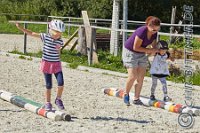 A DB 0492    © Daniela und Christian Bittner u.a.    Alle Inhalte auf diesen Webseiten sind urheberrechtlich geschützt. Kein Teil der hier abrufbaren Inhalte darf ohne ausdrückliche schriftliche Erlaubnis des Fotografen reproduziert, gedruckt, übersetzt, in digitaler Form weiterbearbeitet, in Archive übernommen oder Dritten unter einer fremden URL zugänglich gemacht werden.   Fotografen: AE .. A. Esdar, AH .. A. Helmle, CB .. Chr. Bittner, DB .. D. Bittner, LB .. L. Bittner, BB .. B. Boschatzke,   HZ .. H. Ziegelbauer, IM .. I. Maierhöfer, KH .. K. Hauber, LE .. L. Esdar, ME .. M. Esdar, MEr .. M. Erhard,   RM .. R. Maierhöfer, SD .. S. Demchuk, TS .. T. Spaag-Wagner, UL .. U. Ladenburger, JW .. J. Wecker, EB .. E. Boschatzke,   JA .. J. Abele, MW .. Maria Walter, MB .. Manuel Bühler, GG .. Georg Gösele, CBa .. Christoph Bayrle, KZW .. Kathrin Zwerger, PG .. Peter Gösele, CME .. Carmen Müller-Epacher, GB .. Gebhard Bühler, AL .. Alisha Ladenburger, SV .. Susanne Habel-Veit.