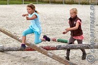 071 B DB 0081    © Daniela und Christian Bittner u.a.    Alle Inhalte auf diesen Webseiten sind urheberrechtlich geschützt. Kein Teil der hier abrufbaren Inhalte darf ohne ausdrückliche schriftliche Erlaubnis des Fotografen reproduziert, gedruckt, übersetzt, in digitaler Form weiterbearbeitet, in Archive übernommen oder Dritten unter einer fremden URL zugänglich gemacht werden.   Fotografen: AE .. A. Esdar, AH .. A. Helmle, CB .. Chr. Bittner, DB .. D. Bittner, LB .. L. Bittner, BB .. B. Boschatzke,   HZ .. H. Ziegelbauer, IM .. I. Maierhöfer, KH .. K. Hauber, LE .. L. Esdar, ME .. M. Esdar, MEr .. M. Erhard,   RM .. R. Maierhöfer, SD .. S. Demchuk, TS .. T. Spaag-Wagner, UL .. U. Ladenburger, JW .. J. Wecker, EB .. E. Boschatzke,   JA .. J. Abele, MW .. Maria Walter, MB .. Manuel Bühler, GG .. Georg Gösele, CBa .. Christoph Bayrle, KZW .. Kathrin Zwerger, PG .. Peter Gösele, CME .. Carmen Müller-Epacher, GB .. Gebhard Bühler, AL .. Alisha Ladenburger, SV .. Susanne Habel-Veit.