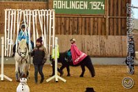 042 A DB 0057    © Daniela und Christian Bittner u.a.    Alle Inhalte auf diesen Webseiten sind urheberrechtlich geschützt. Kein Teil der hier abrufbaren Inhalte darf ohne ausdrückliche schriftliche Erlaubnis des Fotografen reproduziert, gedruckt, übersetzt, in digitaler Form weiterbearbeitet, in Archive übernommen oder Dritten unter einer fremden URL zugänglich gemacht werden.   Fotografen: AE .. A. Esdar, AH .. A. Helmle, CB .. Chr. Bittner, DB .. D. Bittner, LB .. L. Bittner, BB .. B. Boschatzke,   HZ .. H. Ziegelbauer, IM .. I. Maierhöfer, KH .. K. Hauber, LE .. L. Esdar, ME .. M. Esdar, MEr .. M. Erhard,   RM .. R. Maierhöfer, SD .. S. Demchuk, TS .. T. Spaag-Wagner, UL .. U. Ladenburger, JW .. J. Wecker, EB .. E. Boschatzke,   JA .. J. Abele, MW .. Maria Walter, MB .. Manuel Bühler, GG .. Georg Gösele, CBa .. Christoph Bayrle, KZW .. Kathrin Zwerger, PG .. Peter Gösele, CME .. Carmen Müller-Epacher, GB .. Gebhard Bühler, AL .. Alisha Ladenburger, SV .. Susanne Habel-Veit.