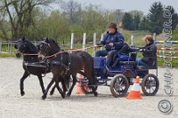 097 A DB 354    © Daniela und Christian Bittner u.a.    Alle Inhalte auf diesen Webseiten sind urheberrechtlich geschützt. Kein Teil der hier abrufbaren Inhalte darf ohne ausdrückliche schriftliche Erlaubnis des Fotografen reproduziert, gedruckt, übersetzt, in digitaler Form weiterbearbeitet, in Archive übernommen oder Dritten unter einer fremden URL zugänglich gemacht werden.   Fotografen: AE .. A. Esdar, AH .. A. Helmle, CB .. Chr. Bittner, DB .. D. Bittner, LB .. L. Bittner, BB .. B. Boschatzke,   HZ .. H. Ziegelbauer, IM .. I. Maierhöfer, KH .. K. Hauber, LE .. L. Esdar, ME .. M. Esdar, MEr .. M. Erhard,   RM .. R. Maierhöfer, SD .. S. Demchuk, TS .. T. Spaag-Wagner, UL .. U. Ladenburger, JW .. J. Wecker, EB .. E. Boschatzke,   JA .. J. Abele, MW .. Maria Walter, MB .. Manuel Bühler, GG .. Georg Gösele, CBa .. Christoph Bayrle, KZW .. Kathrin Zwerger, PG .. Peter Gösele, CME .. Carmen Müller-Epacher, GB .. Gebhard Bühler, AL .. Alisha Ladenburger, SV .. Susanne Habel-Veit, LV .. Lukas Veit.