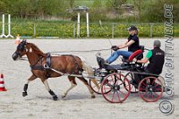 152 A DB 0666    © Daniela und Christian Bittner u.a.    Alle Inhalte auf diesen Webseiten sind urheberrechtlich geschützt. Kein Teil der hier abrufbaren Inhalte darf ohne ausdrückliche schriftliche Erlaubnis des Fotografen reproduziert, gedruckt, übersetzt, in digitaler Form weiterbearbeitet, in Archive übernommen oder Dritten unter einer fremden URL zugänglich gemacht werden.   Fotografen: AE .. A. Esdar, AH .. A. Helmle, CB .. Chr. Bittner, DB .. D. Bittner, LB .. L. Bittner, BB .. B. Boschatzke,   HZ .. H. Ziegelbauer, IM .. I. Maierhöfer, KH .. K. Hauber, LE .. L. Esdar, ME .. M. Esdar, MEr .. M. Erhard,   RM .. R. Maierhöfer, SD .. S. Demchuk, TS .. T. Spaag-Wagner, UL .. U. Ladenburger, JW .. J. Wecker, EB .. E. Boschatzke,   JA .. J. Abele, MW .. Maria Walter, MB .. Manuel Bühler, GG .. Georg Gösele, CBa .. Christoph Bayrle, KZW .. Kathrin Zwerger, PG .. Peter Gösele, CME .. Carmen Müller-Epacher, GB .. Gebhard Bühler, AL .. Alisha Ladenburger, SV .. Susanne Habel-Veit, LV .. Lukas Veit.