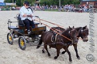 205 A LB 0538    © Daniela und Christian Bittner u.a.    Alle Inhalte auf diesen Webseiten sind urheberrechtlich geschützt. Kein Teil der hier abrufbaren Inhalte darf ohne ausdrückliche schriftliche Erlaubnis des Fotografen reproduziert, gedruckt, übersetzt, in digitaler Form weiterbearbeitet, in Archive übernommen oder Dritten unter einer fremden URL zugänglich gemacht werden.   Fotografen: AE .. A. Esdar, AH .. A. Helmle, CB .. Chr. Bittner, DB .. D. Bittner, LB .. L. Bittner, BB .. B. Boschatzke,   HZ .. H. Ziegelbauer, IM .. I. Maierhöfer, KH .. K. Hauber, LE .. L. Esdar, ME .. M. Esdar, MEr .. M. Erhard,   RM .. R. Maierhöfer, SD .. S. Demchuk, TS .. T. Spaag-Wagner, UL .. U. Ladenburger, JW .. J. Wecker, EB .. E. Boschatzke,   JA .. J. Abele, MW .. Maria Walter, MB .. Manuel Bühler, GG .. Georg Gösele, CBa .. Christoph Bayrle, KZW .. Kathrin Zwerger, PG .. Peter Gösele, CME .. Carmen Müller-Epacher, GB .. Gebhard Bühler, AL .. Alisha Ladenburger, SV .. Susanne Habel-Veit, LV .. Lukas Veit.