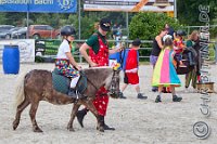 595 A LB 1733    © Daniela und Christian Bittner u.a.    Alle Inhalte auf diesen Webseiten sind urheberrechtlich geschützt. Kein Teil der hier abrufbaren Inhalte darf ohne ausdrückliche schriftliche Erlaubnis des Fotografen reproduziert, gedruckt, übersetzt, in digitaler Form weiterbearbeitet, in Archive übernommen oder Dritten unter einer fremden URL zugänglich gemacht werden.   Fotografen: AE .. A. Esdar, AH .. A. Helmle, CB .. Chr. Bittner, DB .. D. Bittner, LB .. L. Bittner, BB .. B. Boschatzke,   HZ .. H. Ziegelbauer, IM .. I. Maierhöfer, KH .. K. Hauber, LE .. L. Esdar, ME .. M. Esdar, MEr .. M. Erhard,   RM .. R. Maierhöfer, SD .. S. Demchuk, TS .. T. Spaag-Wagner, UL .. U. Ladenburger, JW .. J. Wecker, EB .. E. Boschatzke,   JA .. J. Abele, MW .. Maria Walter, MB .. Manuel Bühler, GG .. Georg Gösele, CBa .. Christoph Bayrle, KZW .. Kathrin Zwerger, PG .. Peter Gösele, CME .. Carmen Müller-Epacher, GB .. Gebhard Bühler, AL .. Alisha Ladenburger, SV .. Susanne Habel-Veit, LV .. Lukas Veit.