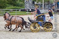 041 A DB 0168    © Daniela und Christian Bittner u.a.    Alle Inhalte auf diesen Webseiten sind urheberrechtlich geschützt. Kein Teil der hier abrufbaren Inhalte darf ohne ausdrückliche schriftliche Erlaubnis des Fotografen reproduziert, gedruckt, übersetzt, in digitaler Form weiterbearbeitet, in Archive übernommen oder Dritten unter einer fremden URL zugänglich gemacht werden.   Fotografen: AE .. A. Esdar, AH .. A. Helmle, CB .. Chr. Bittner, DB .. D. Bittner, LB .. L. Bittner, BB .. B. Boschatzke,   HZ .. H. Ziegelbauer, IM .. I. Maierhöfer, KH .. K. Hauber, LE .. L. Esdar, ME .. M. Esdar, MEr .. M. Erhard,   RM .. R. Maierhöfer, SD .. S. Demchuk, TS .. T. Spaag-Wagner, UL .. U. Ladenburger, JW .. J. Wecker, EB .. E. Boschatzke,   JA .. J. Abele, MW .. Maria Walter, MB .. Manuel Bühler, GG .. Georg Gösele, CBa .. Christoph Bayrle, KZW .. Kathrin Zwerger, PG .. Peter Gösele, CME .. Carmen Müller-Epacher, GB .. Gebhard Bühler, AL .. Alisha Ladenburger, SV .. Susanne Habel-Veit, LV .. Lukas Veit.
