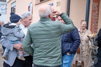 086 A DB 325    © Daniela und Christian Bittner u.a.    Alle Inhalte auf diesen Webseiten sind urheberrechtlich geschützt. Kein Teil der hier abrufbaren Inhalte darf ohne ausdrückliche schriftliche Erlaubnis des Fotografen reproduziert, gedruckt, übersetzt, in digitaler Form weiterbearbeitet, in Archive übernommen oder Dritten unter einer fremden URL zugänglich gemacht werden.   Fotografen: AE .. A. Esdar, AH .. A. Helmle, CB .. Chr. Bittner, DB .. D. Bittner, LB .. L. Bittner, BB .. B. Boschatzke,   HZ .. H. Ziegelbauer, IM .. I. Maierhöfer, KH .. K. Hauber, LE .. L. Esdar, ME .. M. Esdar, MEr .. M. Erhard,   RM .. R. Maierhöfer, SD .. S. Demchuk, TS .. T. Spaag-Wagner, UL .. U. Ladenburger, JW .. J. Wecker, EB .. E. Boschatzke,   JA .. J. Abele, MW .. Maria Walter, MB .. Manuel Bühler, GG .. Georg Gösele, CBa .. Christoph Bayrle, KZW .. Kathrin Zwerger, PG .. Peter Gösele, CME .. Carmen Müller-Epacher, GB .. Gebhard Bühler, AL .. Alisha Ladenburger, SV .. Susanne Habel-Veit, LV .. Lukas Veit.