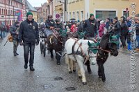 055 A DB 115    © Daniela und Christian Bittner u.a.    Alle Inhalte auf diesen Webseiten sind urheberrechtlich geschützt. Kein Teil der hier abrufbaren Inhalte darf ohne ausdrückliche schriftliche Erlaubnis des Fotografen reproduziert, gedruckt, übersetzt, in digitaler Form weiterbearbeitet, in Archive übernommen oder Dritten unter einer fremden URL zugänglich gemacht werden.   Fotografen: AE .. A. Esdar, AH .. A. Helmle, CB .. Chr. Bittner, DB .. D. Bittner, LB .. L. Bittner, BB .. B. Boschatzke,   HZ .. H. Ziegelbauer, IM .. I. Maierhöfer, KH .. K. Hauber, LE .. L. Esdar, ME .. M. Esdar, MEr .. M. Erhard,   RM .. R. Maierhöfer, SD .. S. Demchuk, TS .. T. Spaag-Wagner, UL .. U. Ladenburger, JW .. J. Wecker, EB .. E. Boschatzke,   JA .. J. Abele, MW .. Maria Walter, MB .. Manuel Bühler, GG .. Georg Gösele, CBa .. Christoph Bayrle, KZW .. Kathrin Zwerger, PG .. Peter Gösele, CME .. Carmen Müller-Epacher, GB .. Gebhard Bühler, AL .. Alisha Ladenburger, SV .. Susanne Habel-Veit, LV .. Lukas Veit, KF .. Kristin Friz.