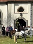 008 A IM 009    © Daniela und Christian Bittner u.a.    Alle Inhalte auf diesen Webseiten sind urheberrechtlich geschützt. Kein Teil der hier abrufbaren Inhalte darf ohne ausdrückliche schriftliche Erlaubnis des Fotografen reproduziert, gedruckt, übersetzt, in digitaler Form weiterbearbeitet, in Archive übernommen oder Dritten unter einer fremden URL zugänglich gemacht werden.   Fotografen: AE .. A. Esdar, AH .. A. Helmle, CB .. Chr. Bittner, DB .. D. Bittner, LB .. L. Bittner, BB .. B. Boschatzke,   HZ .. H. Ziegelbauer, IM .. I. Maierhöfer, KH .. K. Hauber, LE .. L. Esdar, ME .. M. Esdar, MEr .. M. Erhard,   RM .. R. Maierhöfer, SD .. S. Demchuk, TS .. T. Spaag-Wagner, UL .. U. Ladenburger, JW .. J. Wecker, EB .. E. Boschatzke,   JA .. J. Abele, MW .. Maria Walter, MB .. Manuel Bühler, GG .. Georg Gösele, CBa .. Christoph Bayrle, KZW .. Kathrin Zwerger, PG .. Peter Gösele, CME .. Carmen Müller-Epacher, GB .. Gebhard Bühler, AL .. Alisha Ladenburger, SV .. Susanne Habel-Veit, LV .. Lukas Veit, KF .. Kristin Friz.