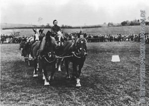 Karl Kirsch auf dem Reitturnier in Röhlingen