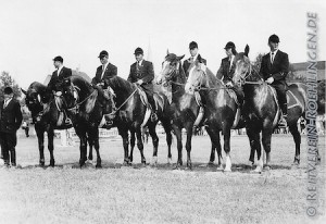 Die Röhlinger Reitermannschaft, das Foto stammt aus dem Archiv von Gebhard Bühler