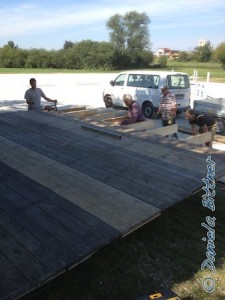 Das Richterpodest ist fast fertig..