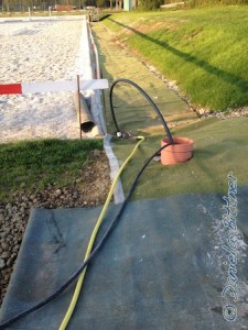 Wasser und Strom wird verlegt und teilweise angeschlossen...