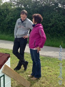 Manuel und Hildegard Bühler besprechen den weiteren Ablauf...