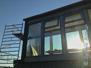 Das fehlende Stück Dachrinne ist auch schon ersetzt...