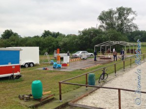 Fast das ganze Zelt ist schon abgebaut. 