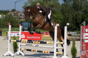 Auch Justina Levanaite startete mit Chicco G in A-Springen...