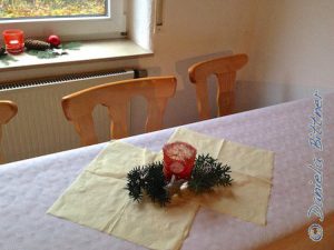 Die Tische im Reiterstübchen sind schön dekoriert...